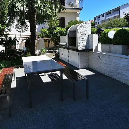 Apartment In - Insel Krk 53310 Malinska